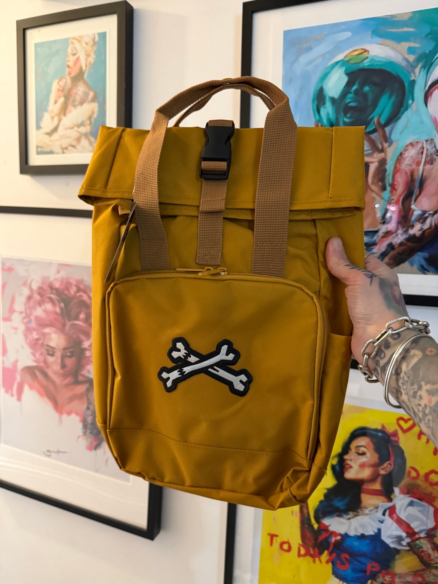 Mini Roll Top bag cross bones