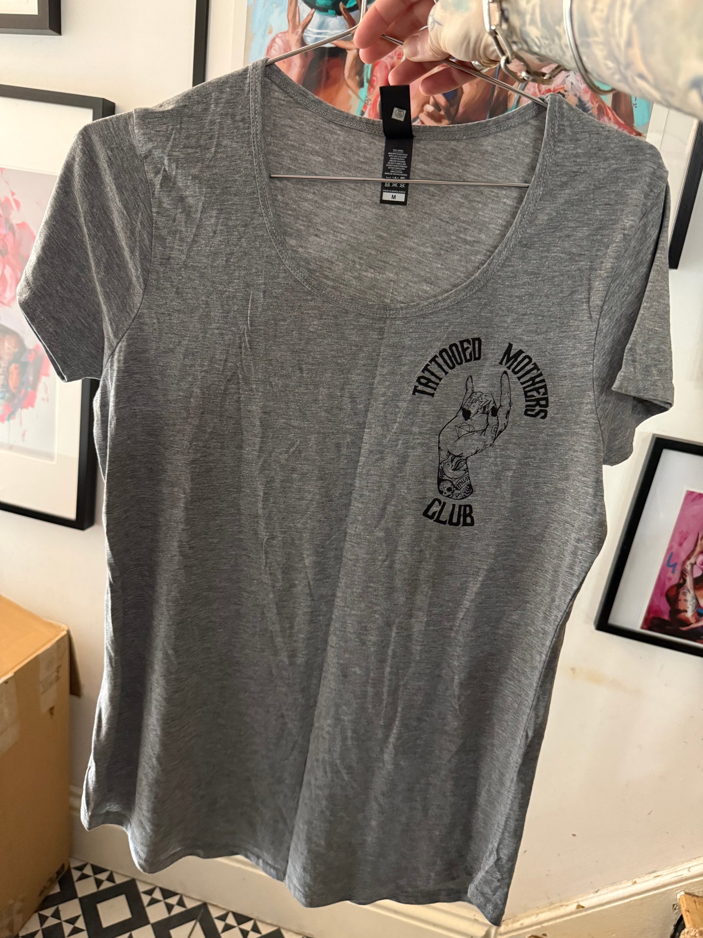 Grey classic logo t shirt sample