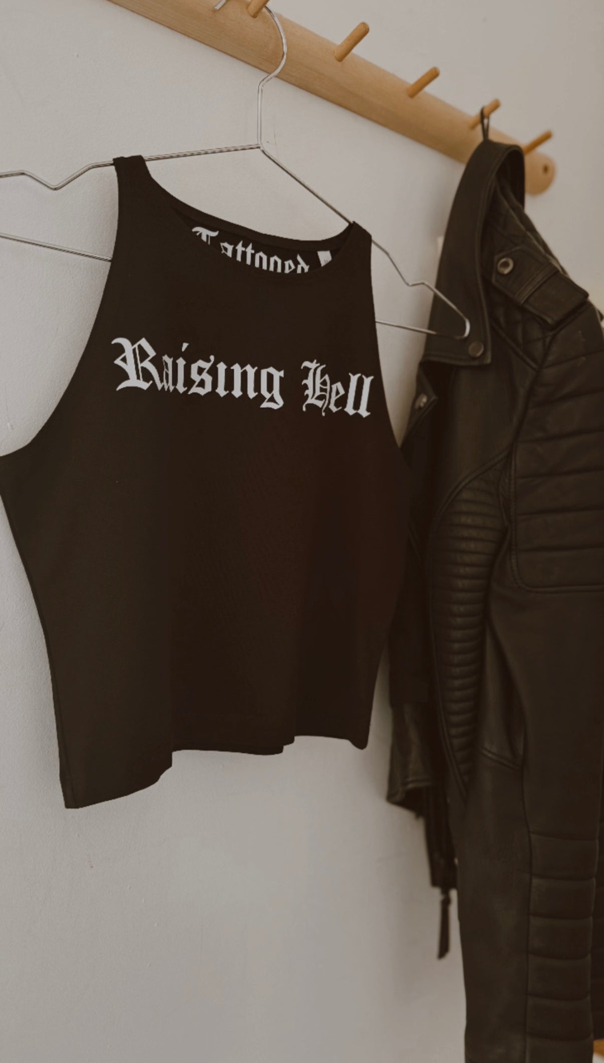 RAISING HELL Cropped vest