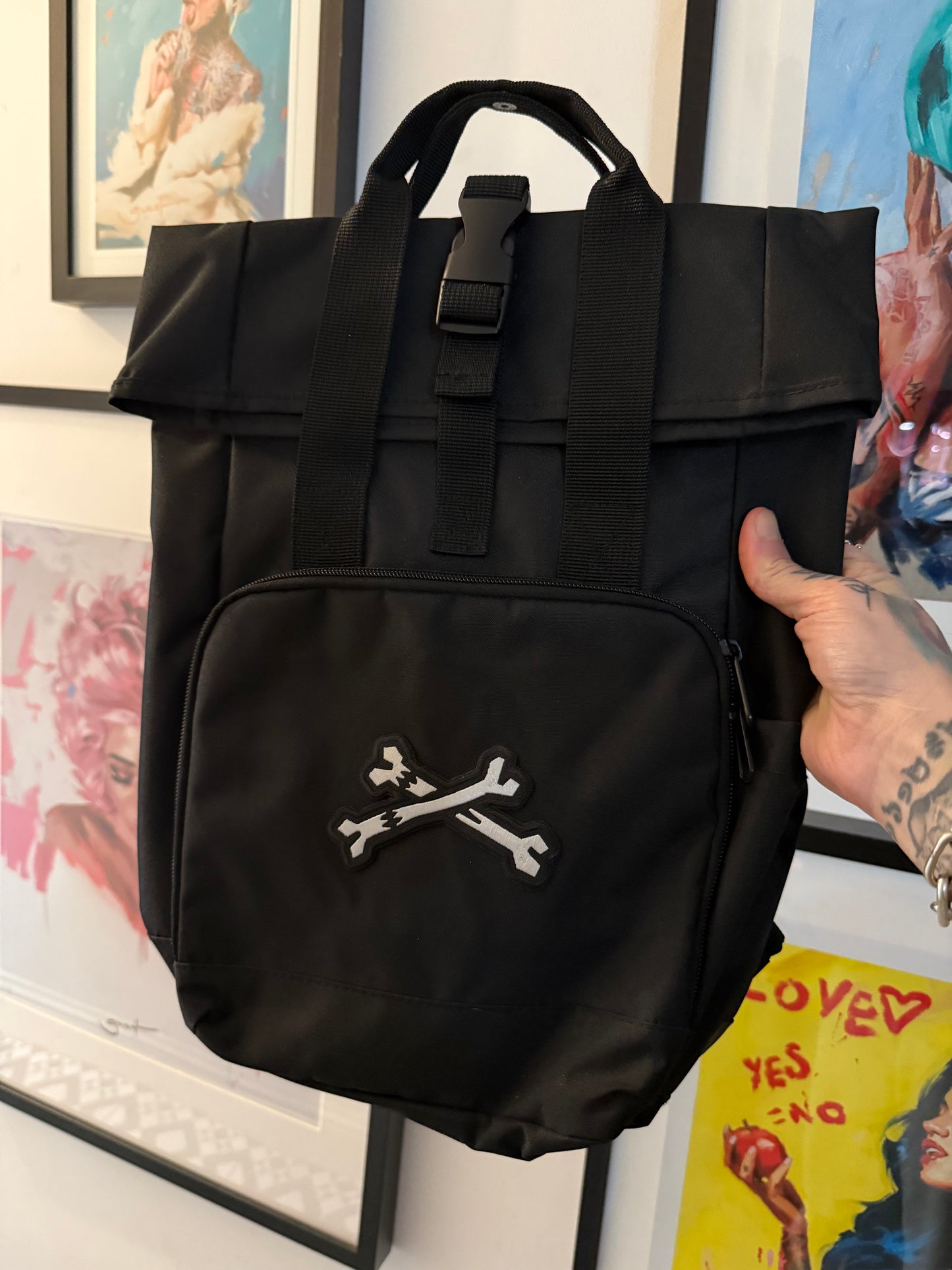 Mini Roll Top bag cross bones